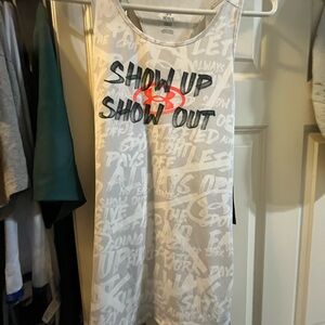 NWT UNDER ARMOR TANK